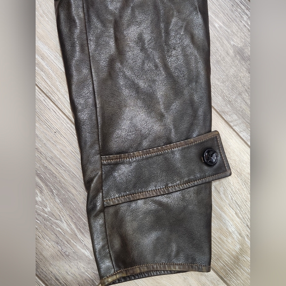 Princess Polly Staten Island Brown Faux Leather Bomber Jacket Size S/M - Picture 7 of 9